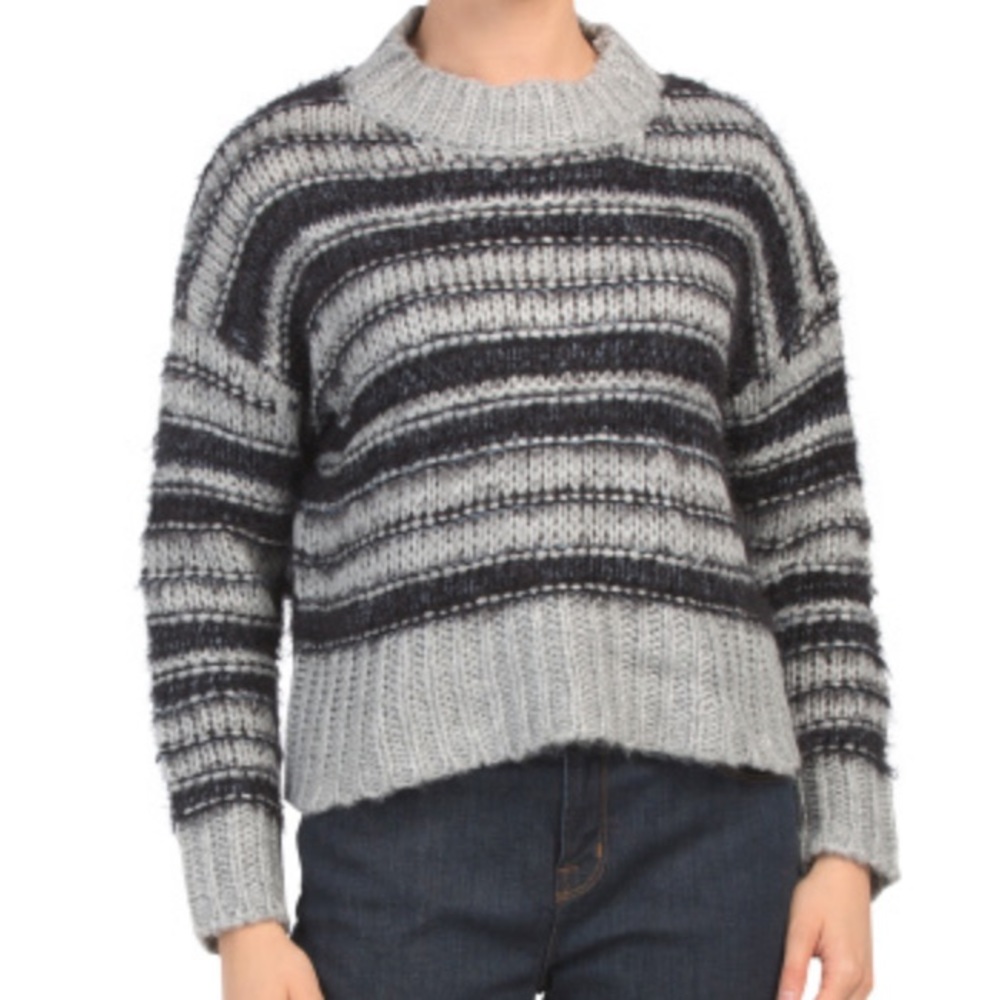 Cliche grey and  black sweater NWT